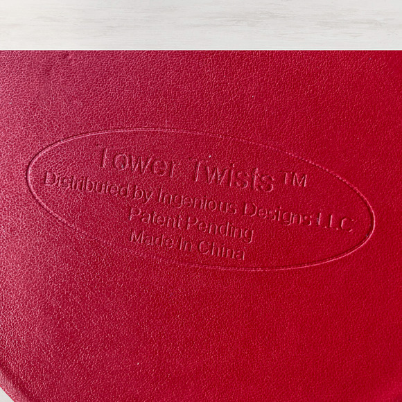 Vintage Tower Twists by Ingenious Designs Joy Mangano Jewelry Sewing Travel Box - Picture 3 of 6